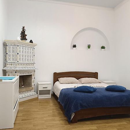 Apartments Anna Lviv Exterior foto