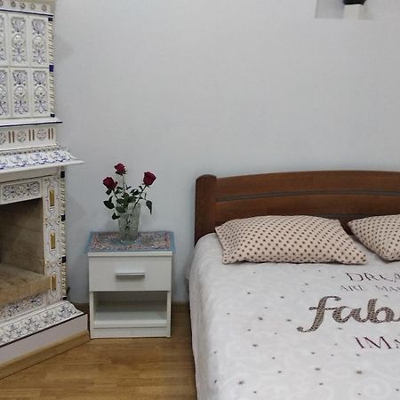 Apartments Anna Lviv Exterior foto